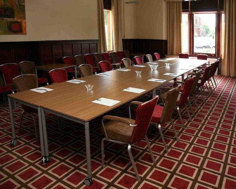 Holiday Inn Dumfries By Ihg Eksteriør billede