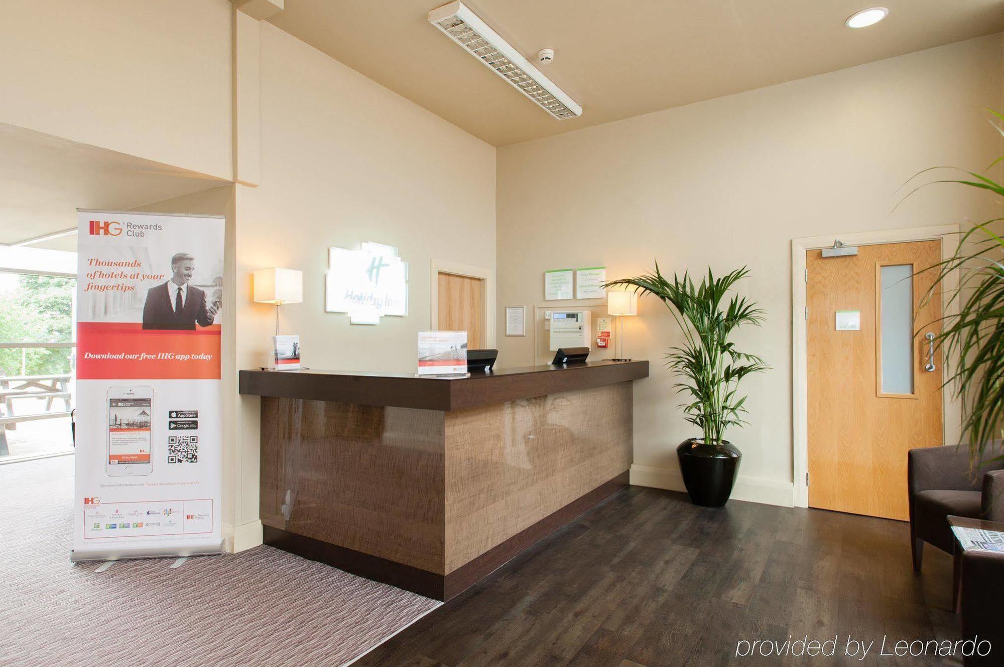 Holiday Inn Dumfries By Ihg Eksteriør billede